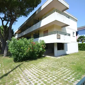 Isotta Apartment Bibione