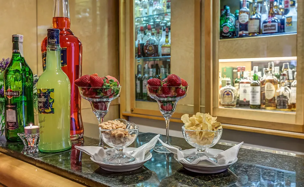 Atlante Star Hotel Рим Италия